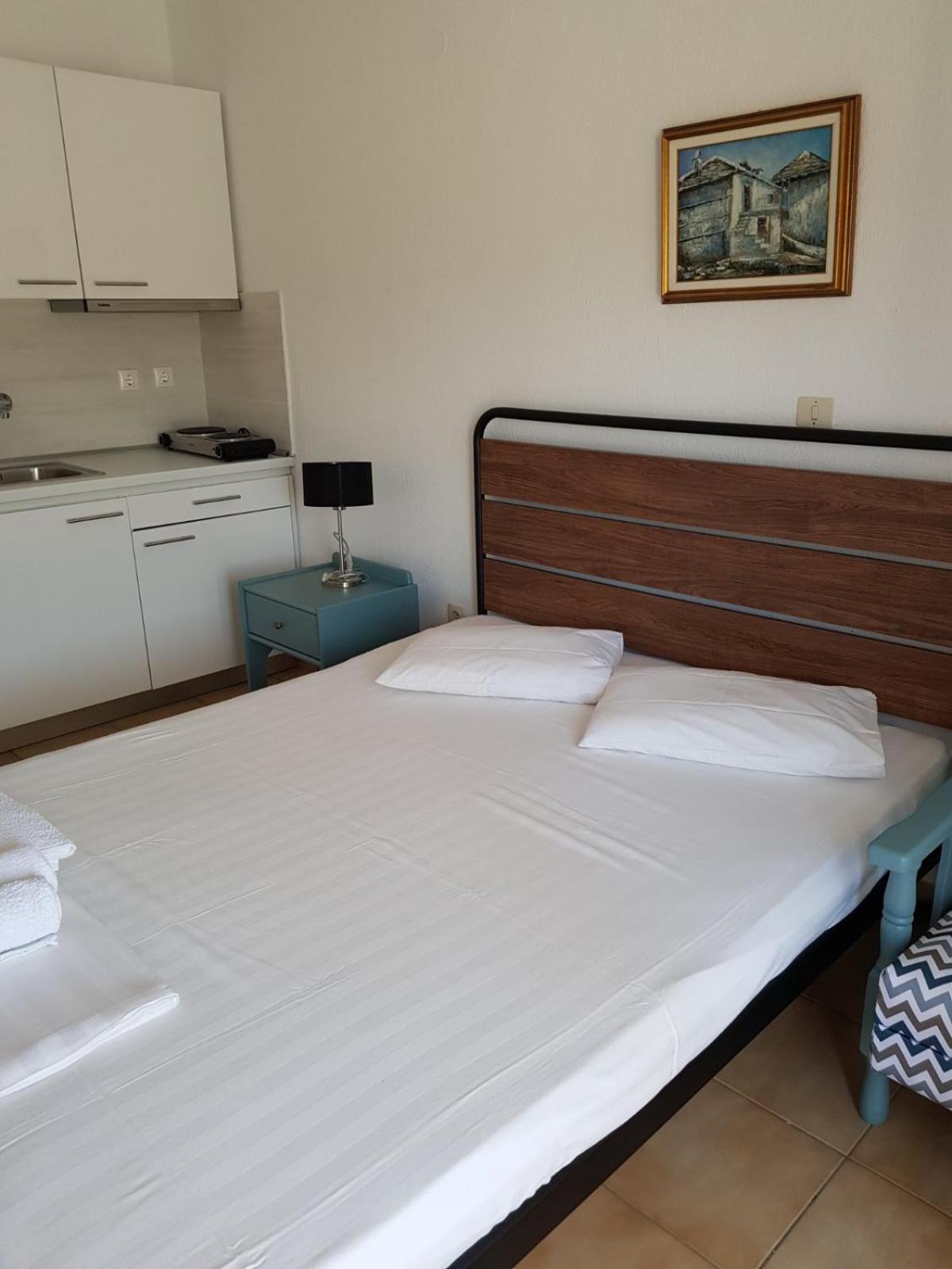 Villa Virozi Sarti Habitación foto